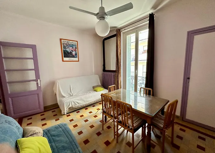 Appartement Maison, Centre Ville, Proche Plage Tout Commerce